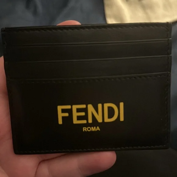 Fendi card case - Picture 3 of 4
